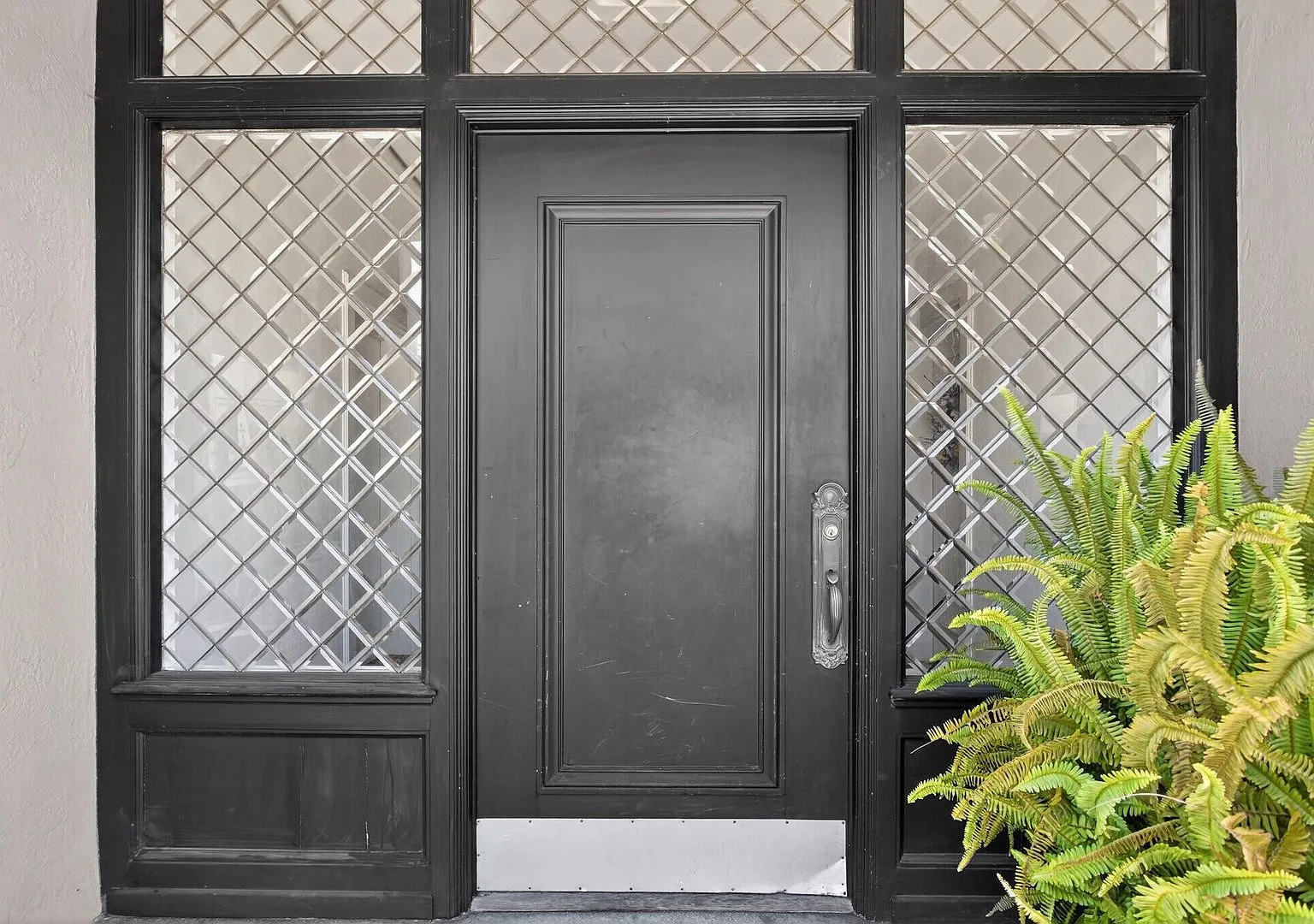 Bright Adams Point 1BR | Classic Charm + Modern Updates — Photo 2