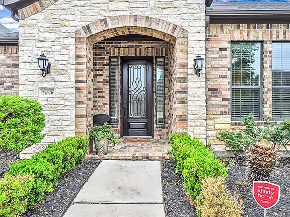 3rd image of 27626 Panola Place Ln