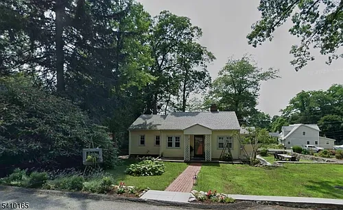 2 Maysenger Rd Photo 1