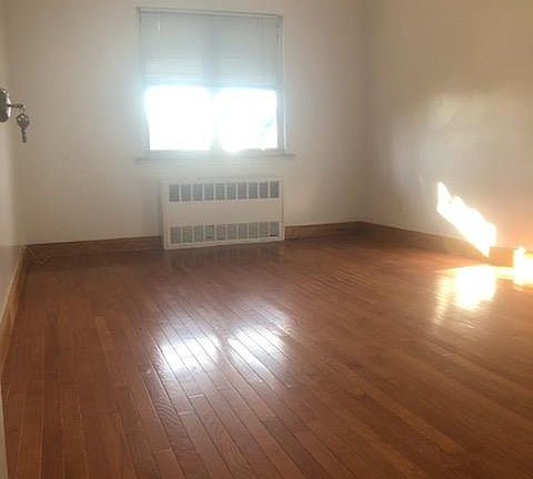 2nd image of 6128 160th St #3