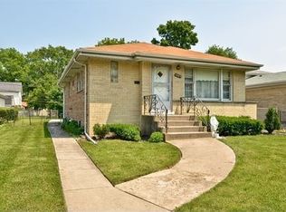 8049 Crawford Ave, Skokie, IL 60076