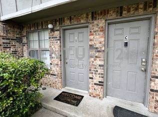 2817 Wimbledon Ct APT B, Garland, TX 75041