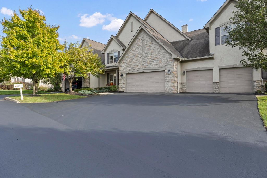Real estate listing image