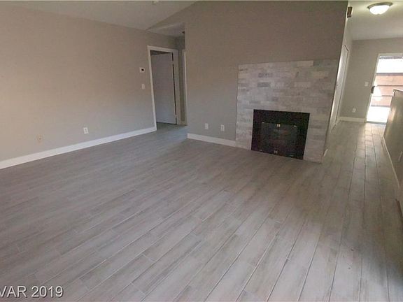 5th image of 271 N Lamb Blvd