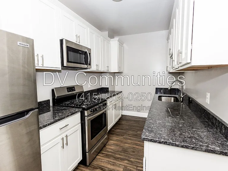 4088 Erie St #21 — Photo 8