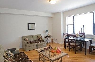 3rd image of 7609 N Bosworth Ave APT 3N