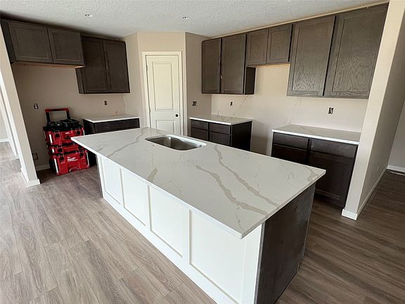 3rd image of 413 NE Adams Ave
