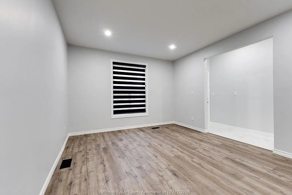 2 bed, $1,800 — Photo 3