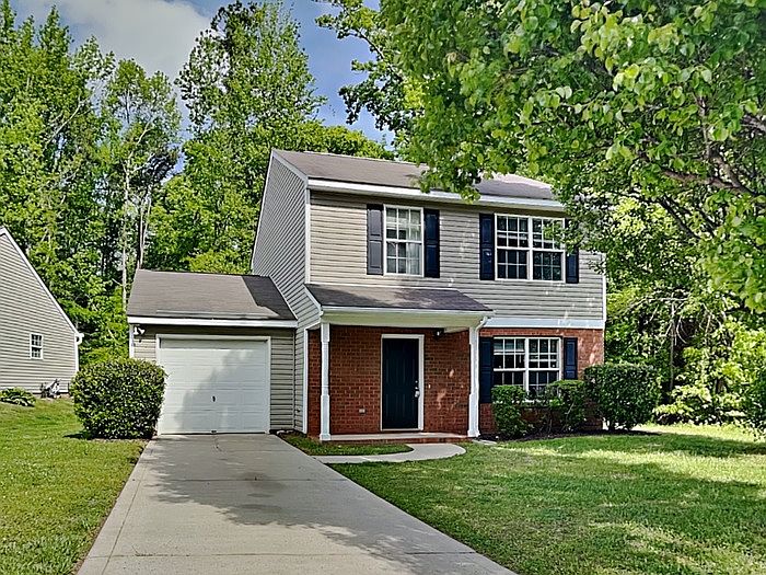1st image of 4931 Cornelia Dr