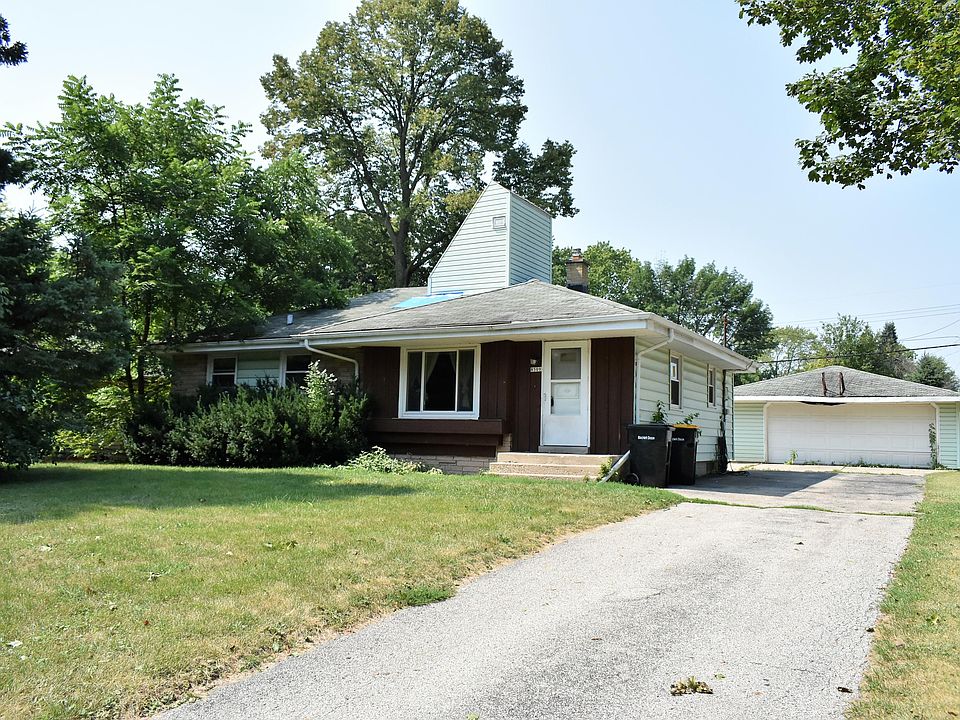 2nd image of 8509 N 50th St