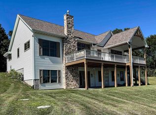 28022 231st Street Ct, Le Claire, IA 52753