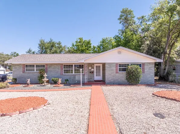 1110 Cedar St, Leesburg, FL 34748