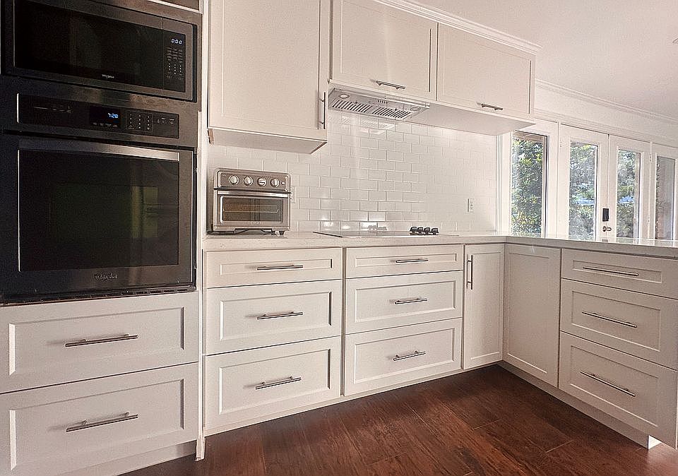 1st image of 3930 W Alabama St APT 7