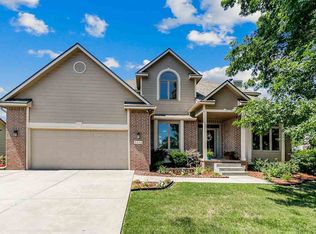 9510 E Pebblebrook St, Wichita, KS 67207