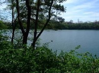 1331 Lake Shore Dr #185, Columbus, OH 43204