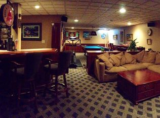 16 Leprechaun Dr, Millington, NJ 07946
