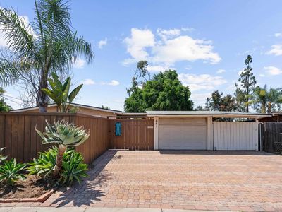 661 E Madison Ave, El Cajon, CA, 92020