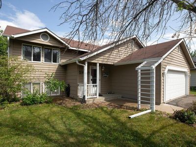 13655 Lynn Cir, Savage, MN, 55378