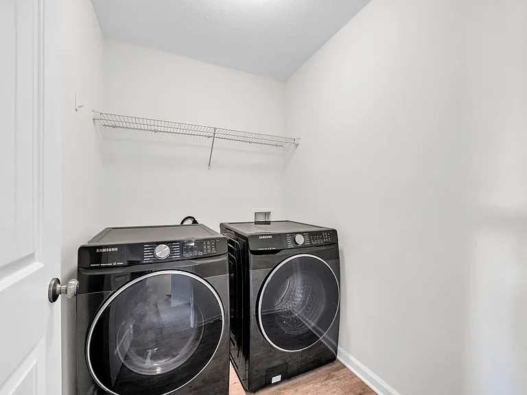 4924 Kensington Ln — Photo 22