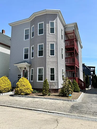 201 Cartier St Photo 1