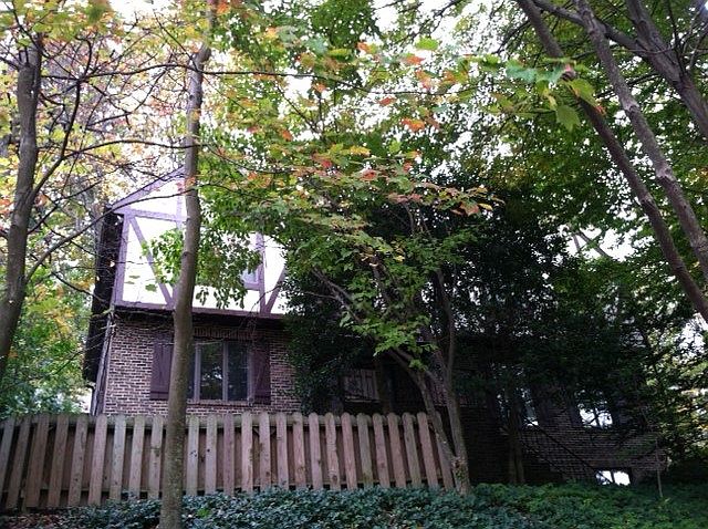1st image of 2335 N Vernon St