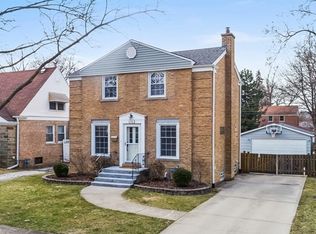 1512 Bristol Ave, Westchester, IL 60154