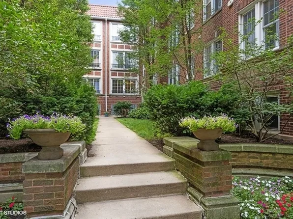127 Clyde Ave APT 1E, Evanston, IL 60202