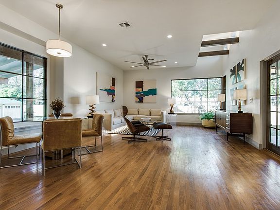 5th image of 203 Larkwood Dr