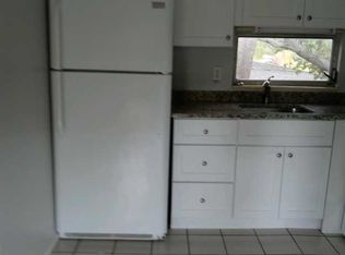 2720 Hope St, Sarasota, FL 34231