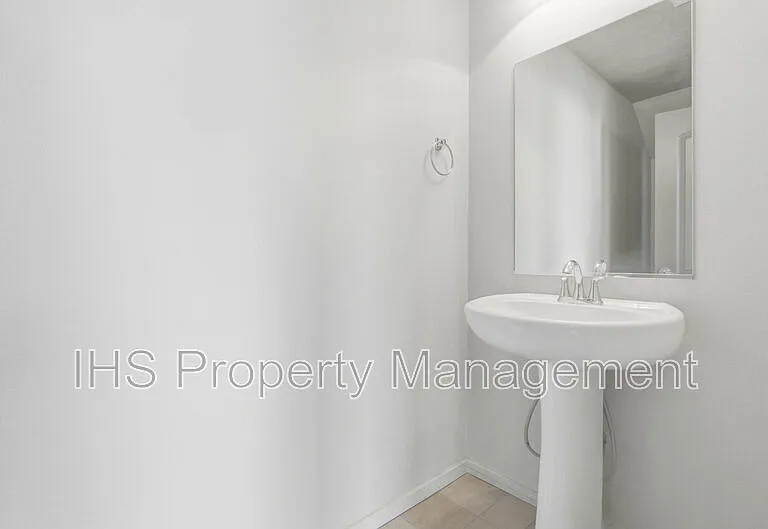 5814 Sidon Ln — Photo 22