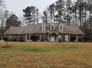 120 Crimson Rdg, Tyrone, GA 30290