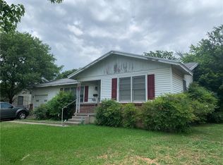 1337 N 65th St, Waco, TX 76710