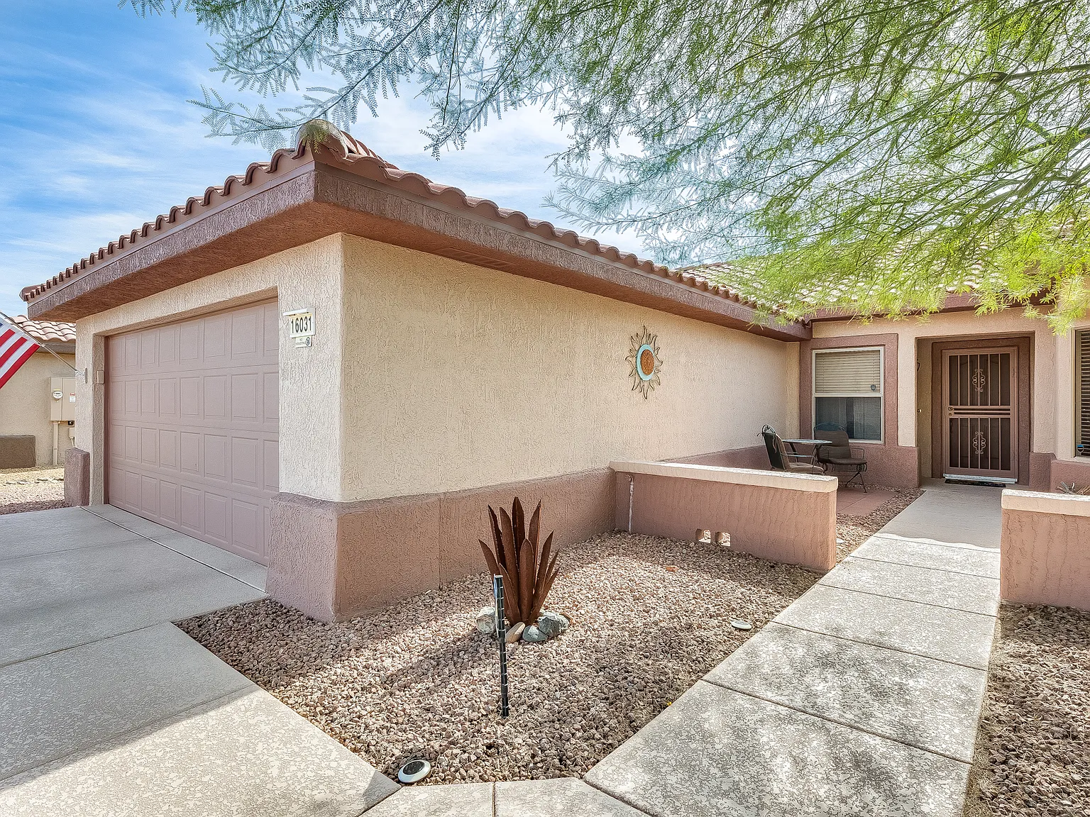 2 bed, 1183 sqft, $3,400 — Photo 2