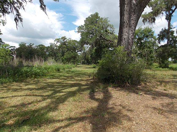 3rd image of 2693 County Road 204