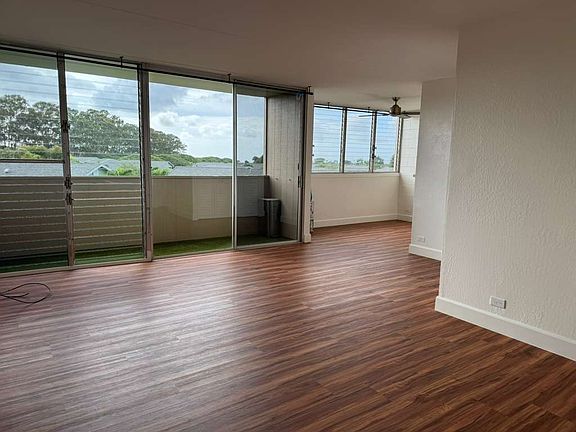 4th image of 94-325 Hokuahiahi St APT 330