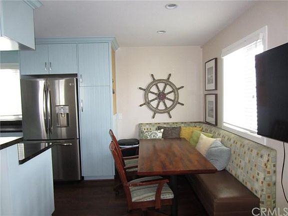 5th image of 121 36th St #B