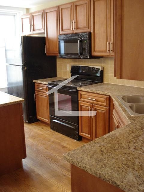 1st image of 184 Saint Paul St #9