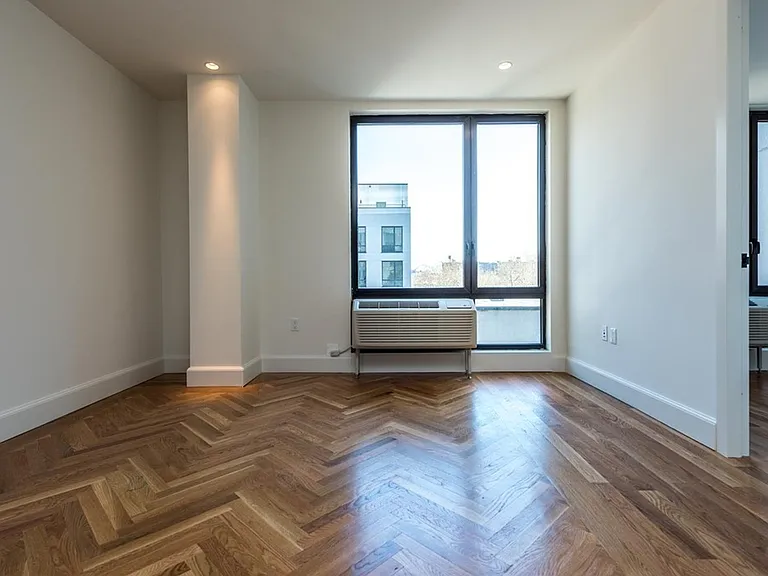 1 Duffield St #210 — Photo 3