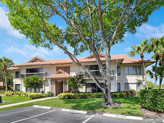 3rd image of 1111 Duncan Circle #104