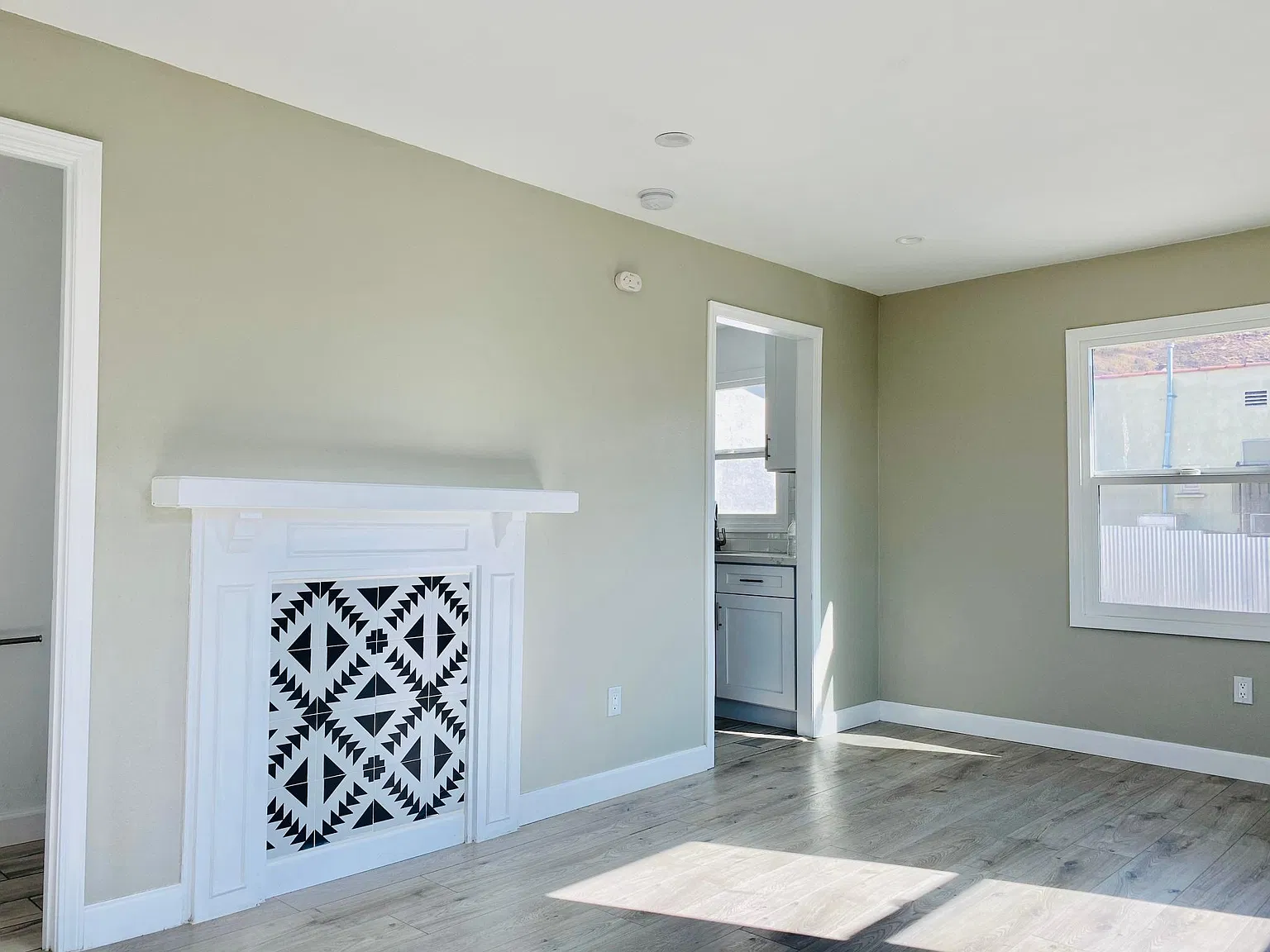1 bed, 600 sqft, $2,500 — Photo 4
