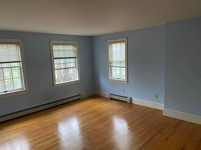 47 Stonegate Rd — Photo 25