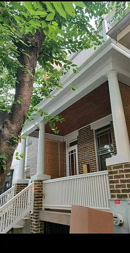 817 I St NE #A Photo 1