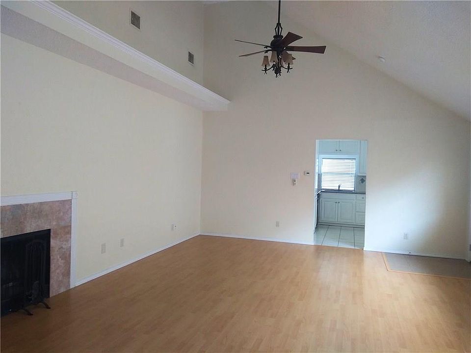 1st image of 5026 Hearthcrest Dr