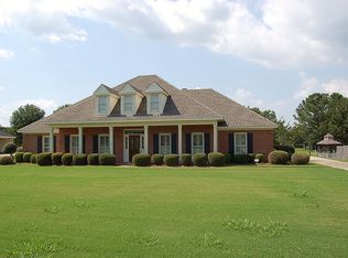 9437 Winfield Pl, Montgomery, AL 36117