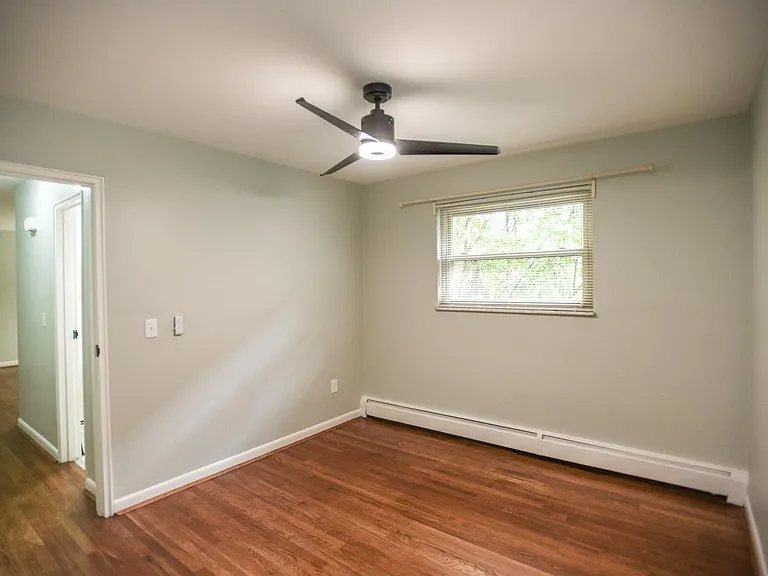 3534 Zumstein Ave #9 — Photo 10