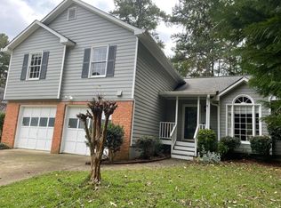 3920 Robin Ct, Acworth, GA 30101