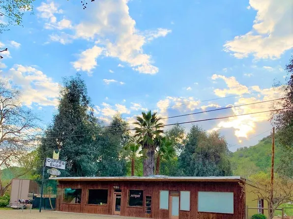 41811 Sierra Drive, Three Rivers, CA 93271
