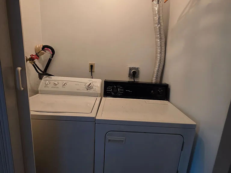 9 Stornwood Ct #9 — Photo 17