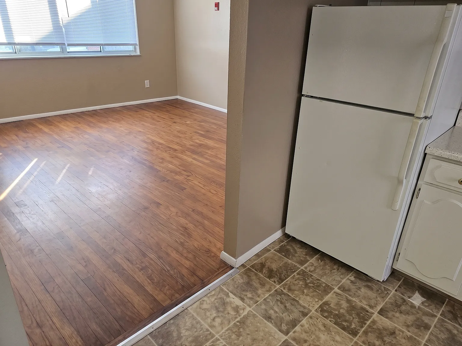 3855 Marietta Drive - C — Photo 2