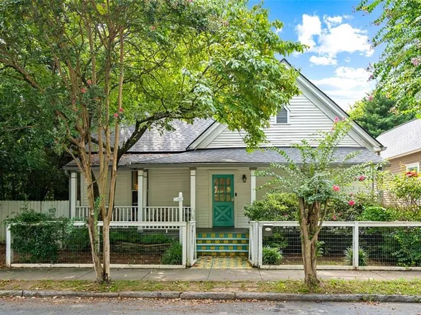 215 Estoria St SE, Atlanta, GA 30316